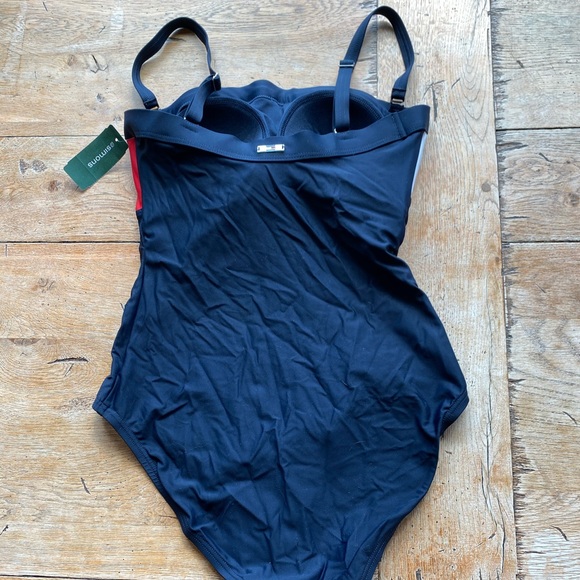 Simons Bikini - Picture 2 of 2